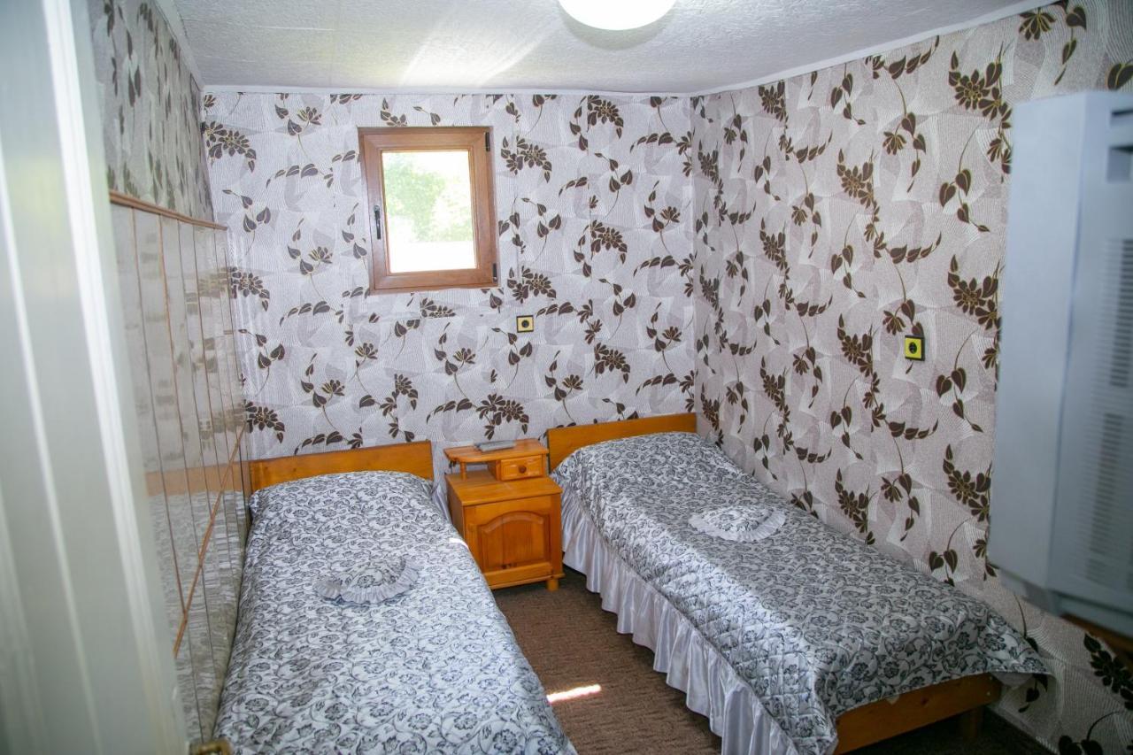 Holiday Home Lyubovo Габрово Экстерьер фото
